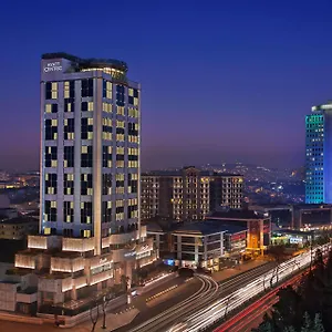 حياة سنتريك ليفنت إسطنبول 5* اسطنبول